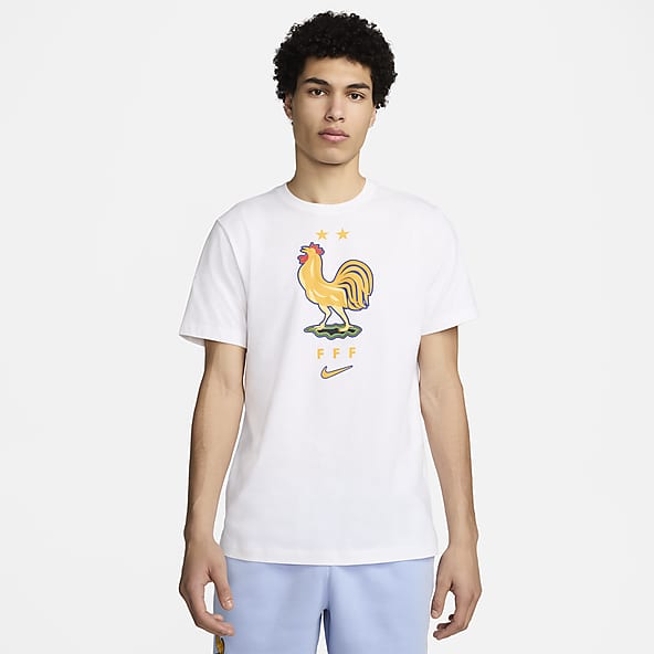 Nike Nike Club Football Graphic T Shirts. Nike SE